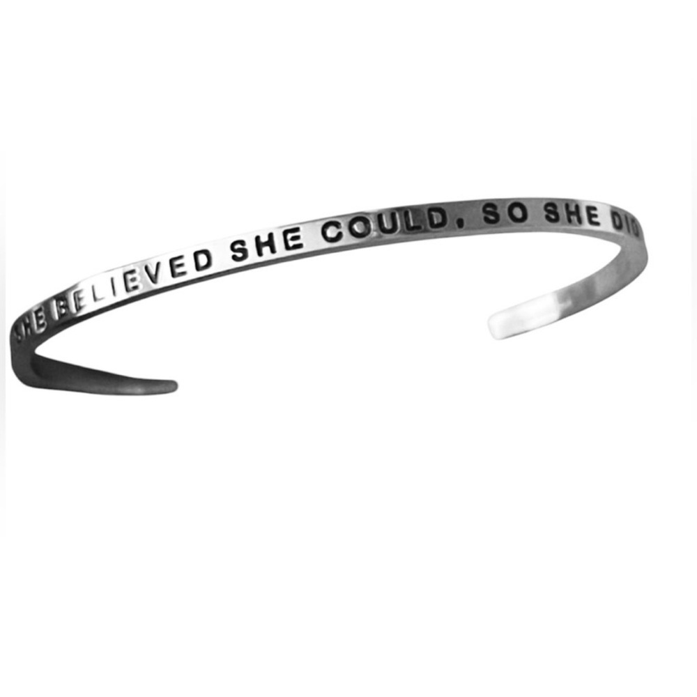MANTRABAND “SHE BELIEVED SHE COULD, SO SHE DID” BRACELET - NWT